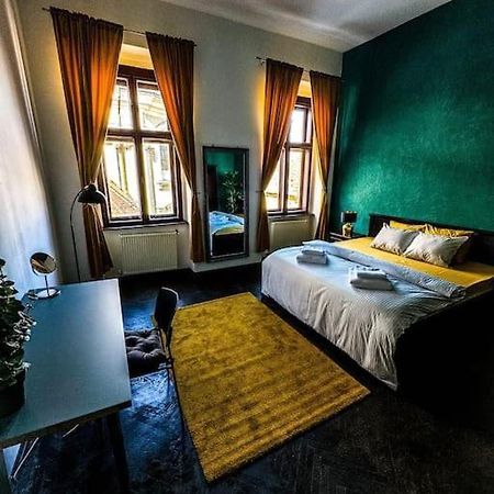 Cozy & Charming Apt. Downtown Daire Temeşvar Dış mekan fotoğraf